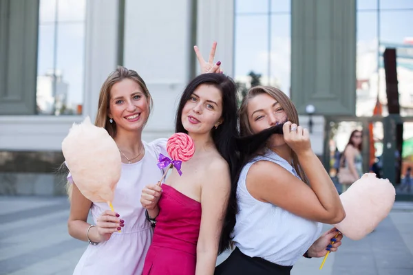 komik ve güzel kız