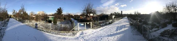 Volkstuinen in snowy winter — Stockfoto