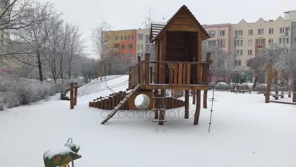 Set of net crawl constructions on kids playground — Stock Video