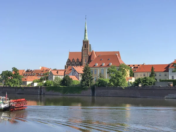 Vista a Ostrow Tumski, Breslavia, Polonia . — Foto Stock