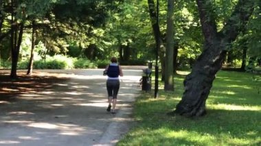 Polonya Wroclaw Şehir Parkı zamanında rekreasyon