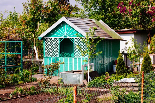 Allotment hut in spring time — Stock Photo, Image