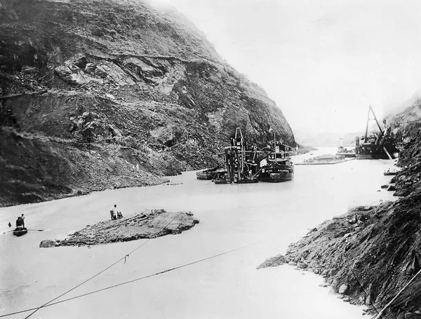 Panama Canal construction black and white vintage photograph — Stock Photo, Image
