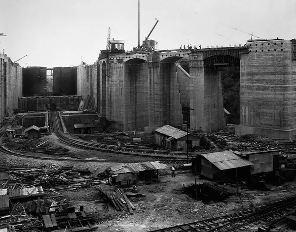 Panama Canal construction black and white vintage photograph — Stock fotografie