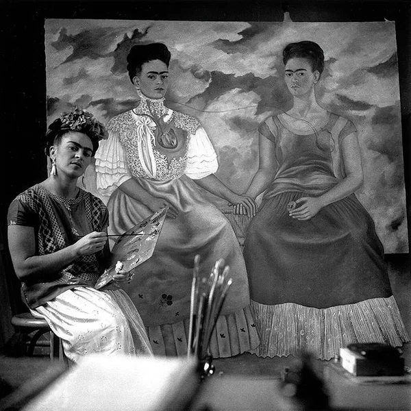 Frida Kahlo de Rivera 1907-1954, ünlü Meksikalı ressam.