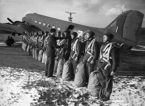 Tropas Escocesas Segunda Guerra Mundial Paracaidistas Británicos — Foto de Stock
