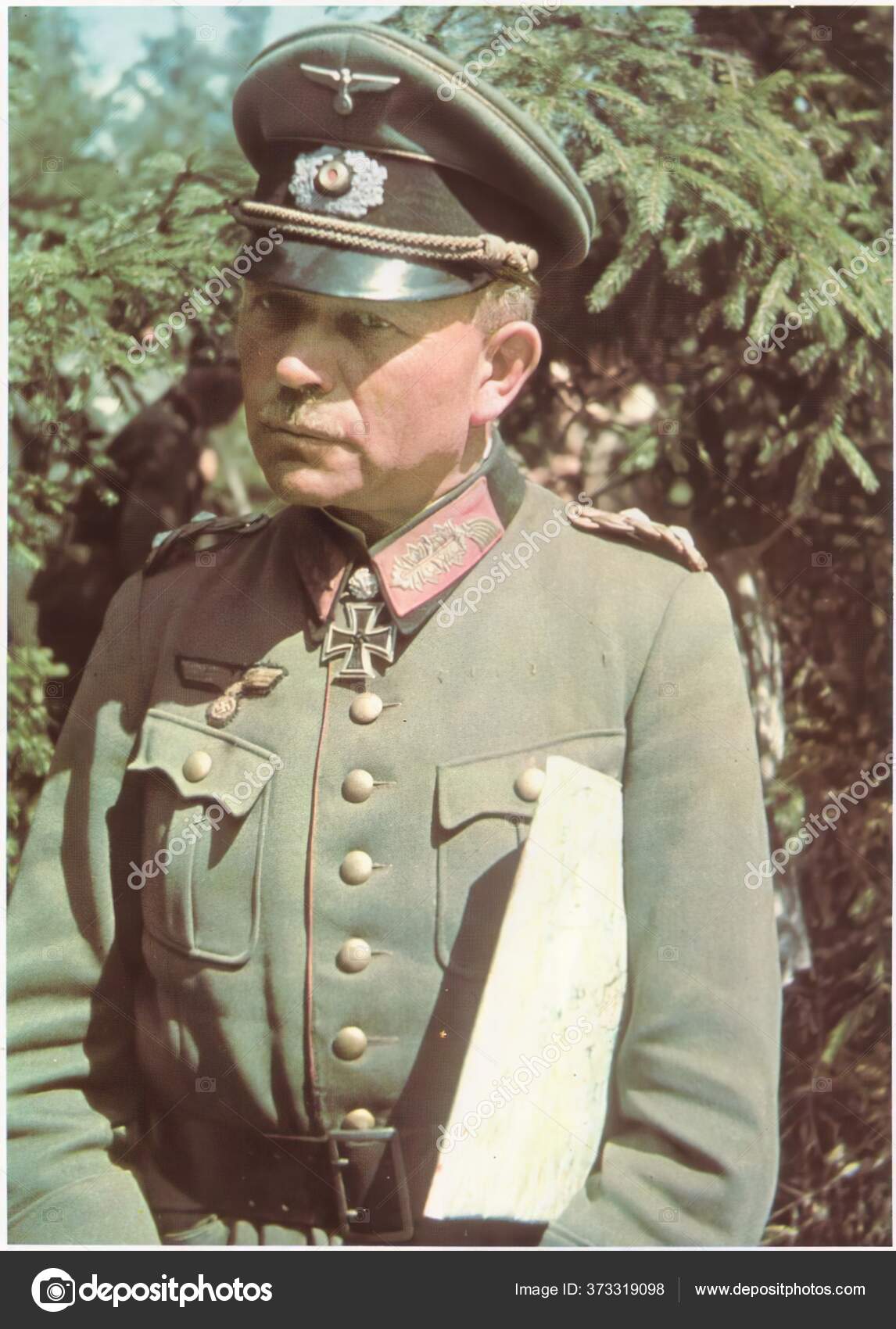 вильгельм кейтель. генерал пехоты ханс фон обстфельдер. манштейн эрих фон. паулюс фельдмаршал. генерал-фельдмаршал манштейн.