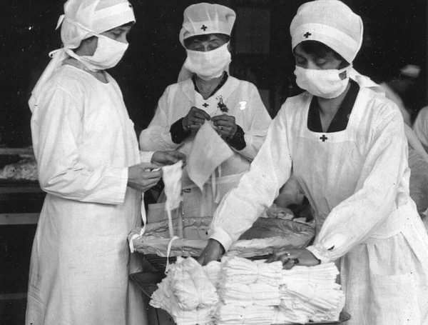 1918-1919. Een epidemie van "Spaanse griep" verspreid over de hele wereld — Stockfoto