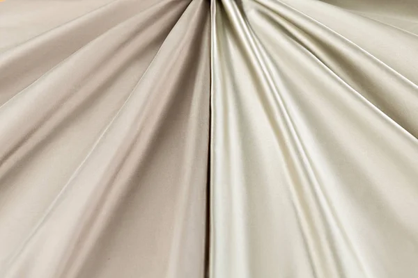 Gul bakgrund lyx trasa eller vågiga veck av grunge silk textur satin sammet — Stockfoto