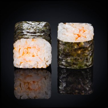 Rulo Ebi baharatlı Maki, baharatlı sos 