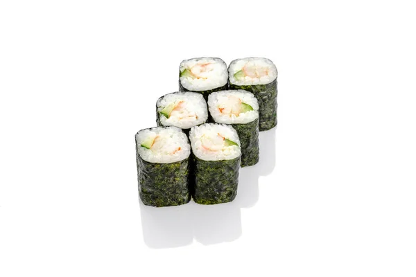 Rollo con camarones y pepino, mayonesa, contra — Foto de Stock