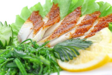 Sashimi yılan balığı, sebze, salata, salatalık, yılan balığı 