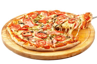 Pizza, mozzarella, bezelye, soğan, mayonez, domates, turşu, jambon, mantar 
