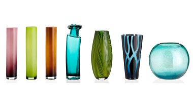 Cam vazo, kolaj, izole beyaz zemin üzerine