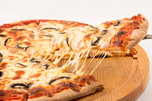Funghi Pizza, mozzarella, funghi — Foto Stock