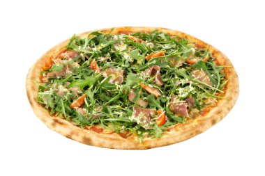 Pizza rucola veya roka mozzarella peyniri ve beyaz arka plan üzerinde izole salam