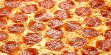 Dokulu pizza pepperonisi. Posterlere ve pizzacıya, kafeye ya da restorana tasarımınız ve baskınız için kusursuz duvar kağıdı pizzası.