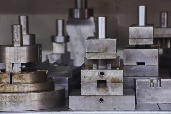 mechanical tooling and tools and molds