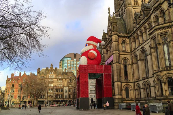 Świąteczna dekoracja z Manchester Town Hall, Wielka Brytania. — Zdjęcie stockowe