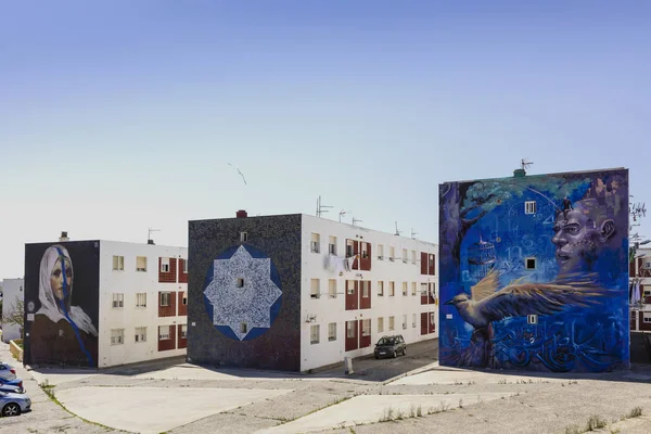 Sztuka uliczna w hiszpańskim mieście Tarifa. — Zdjęcie stockowe