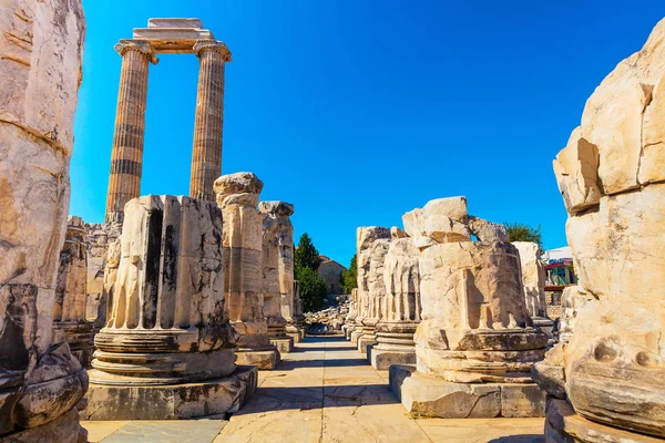 Historic site of the Temple of Apollo in Didym, turkey. — Stock Photo, Image