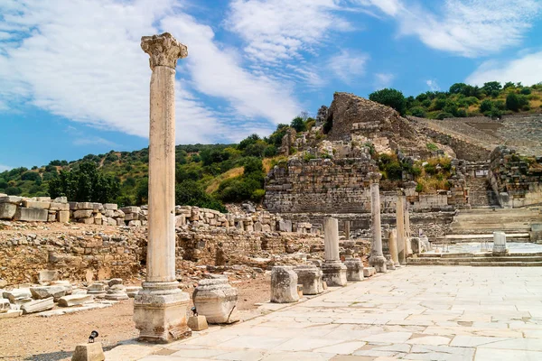 Történelmi, régészeti lelőhely, Epheszosz, Törökország. — Stock Fotó