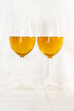 Beyaz şarap bardakları