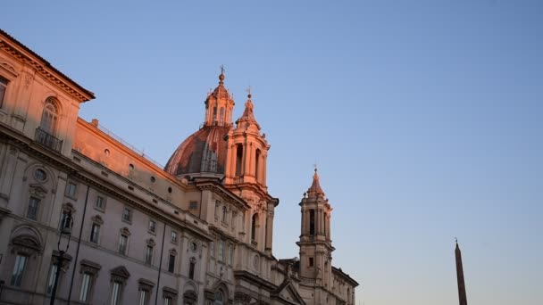 Αρχιτεκτονική Στην Πόλη Της Ρώμης Στην Πλατεία Navona — Αρχείο Βίντεο