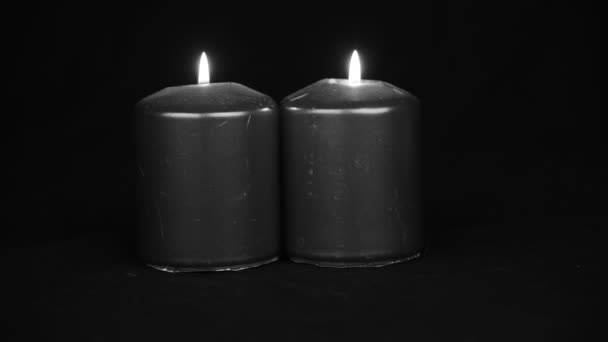 Kerzenlicht Auf Schwarzem Hintergrund Studio — Stockvideo