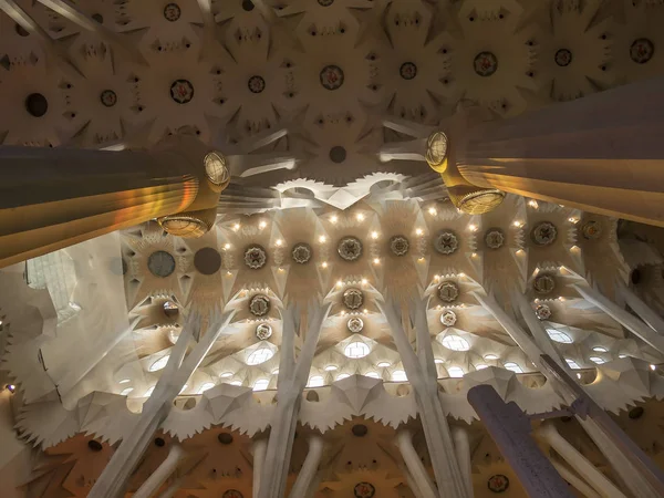 Sagrada Familia en interiores — Foto de Stock