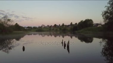 Uçuş Nehri köyü yakınlarında