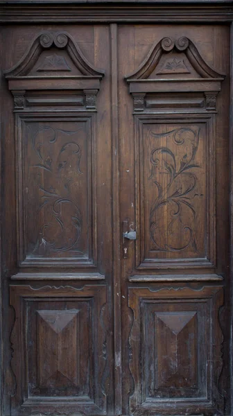 Vintage porte brune en bois close-up — Photo