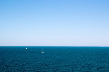 Çok savaş gemileriyle deniz manzarası