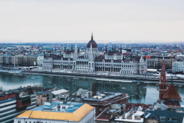 Uitzicht over de stad. Boedapest, tilt-shift effect — Stockfoto