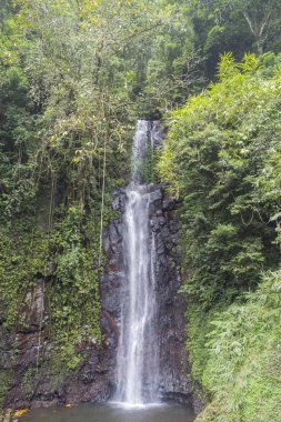 Sao Tome içinde su düşüyor