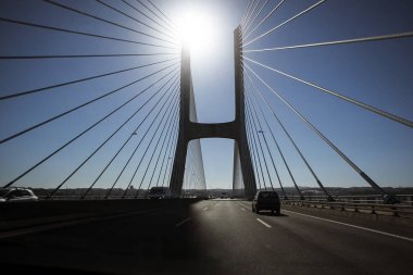 Vasco da Gama Köprüsü Lizbon kurulu Portekiz aralığı w