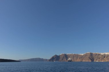 Fira Panoramica, santorini görünümü ile denizin yolculukları.
