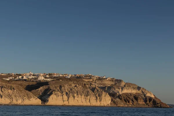 Santorini sziget kilátás a tengerre. — Stock Fotó