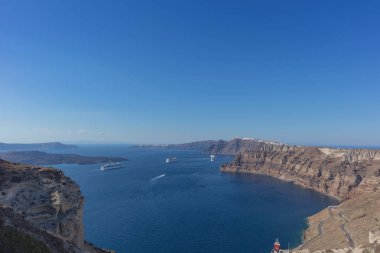 Caldera güzel görünümü ile yolcu yolculuk. Santorini, Gre
