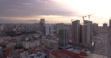Luanda defne, havadan görüntüleri. Gün batımı. Manzarası.