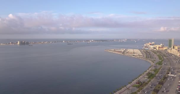 Luanda Baai Luchtfoto Beeldmateriaal Zonsondergang Skyline — Stockvideo