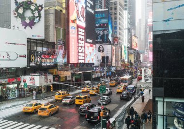 NYC/ABD - 29 Dez 2017 - ünlü new york Bulvarı. Times square.