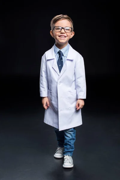 Pequeño niño científico — Foto de Stock