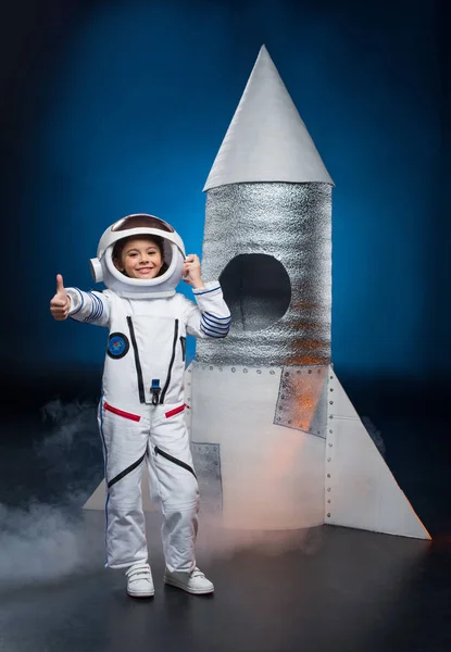 Girl in astronaut costume — Stock Photo, Image