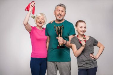 Kupa ile sportif aile 