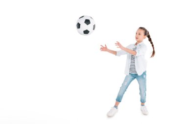 Kız Futbol topu ile oynamak