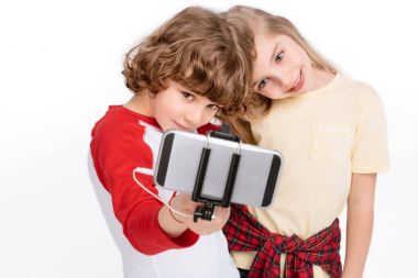 Selfie smartphone ile çekici çocuklar