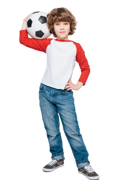 Petit enfant avec ballon de foot — Photo