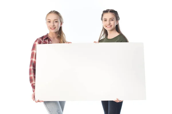 Tonårsflickor med banner — Stockfoto