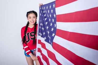 Amerikan bayrağı ile Asyalı kız
